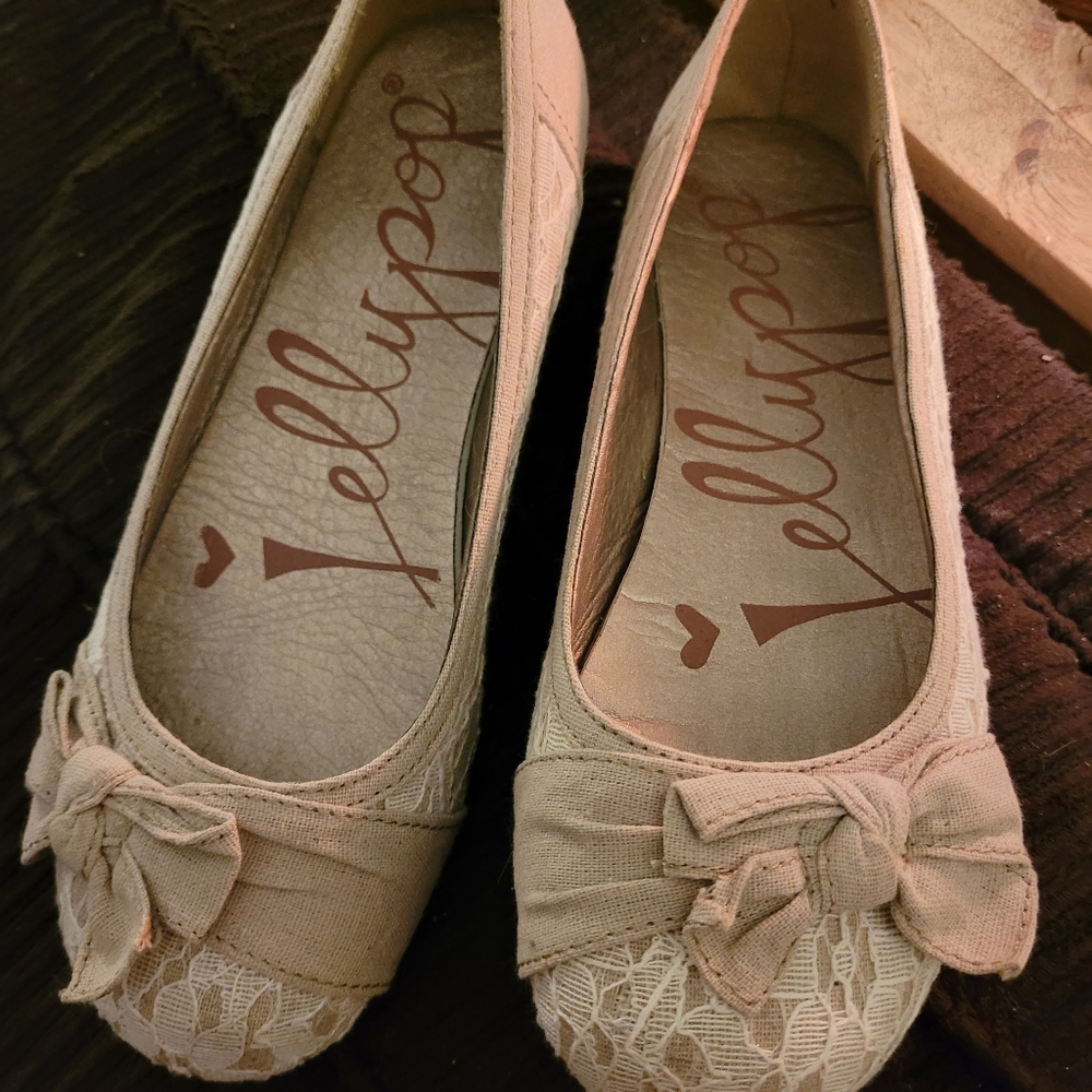 Jelly pop flats